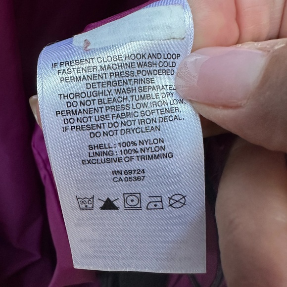 Women's Columbia Black Waterproof Jacket with Hood ~ Medium - Picture 9 of 9